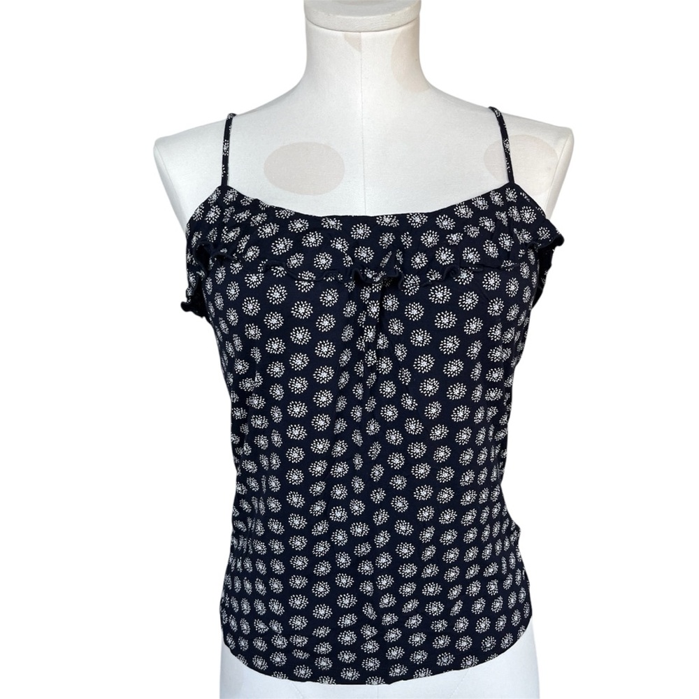 🎉HP🎉 NWOT Loft Ruffled Navy Blue Tank Top